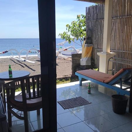 Tambun Sari Beach Homestay อาเม็ด ภายนอก รูปภาพ