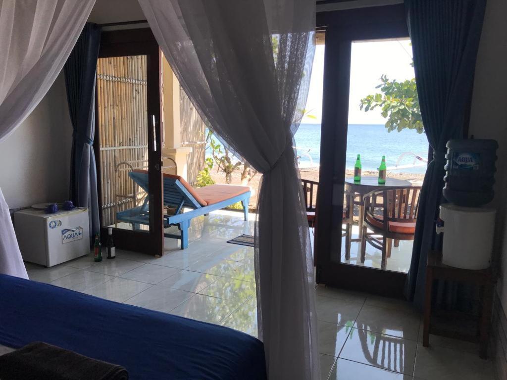 Tambun Sari Beach Homestay อาเม็ด ภายนอก รูปภาพ